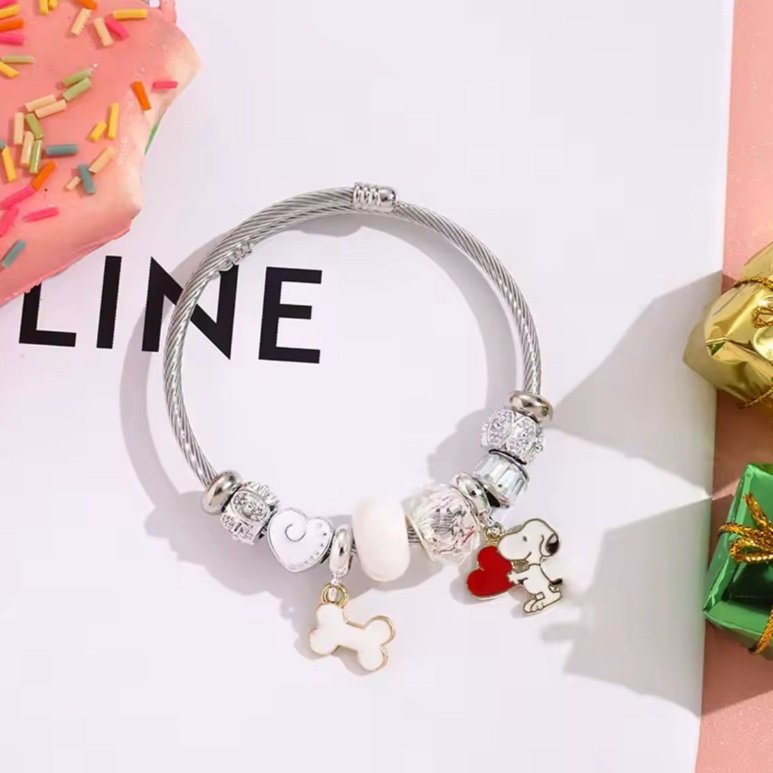 Cute Cartoon Snoopy Bone Heart - Jewelry Making Parts 评论和价格